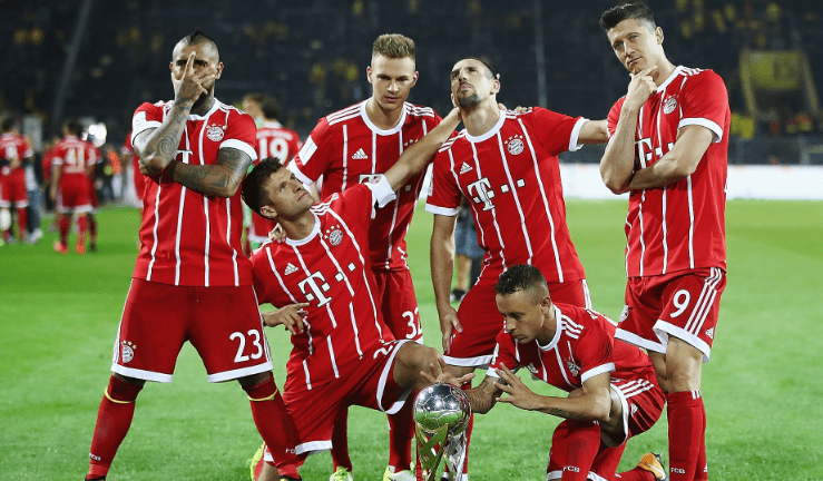  法兰克福双星闪耀助球队登顶欧战区积分榜